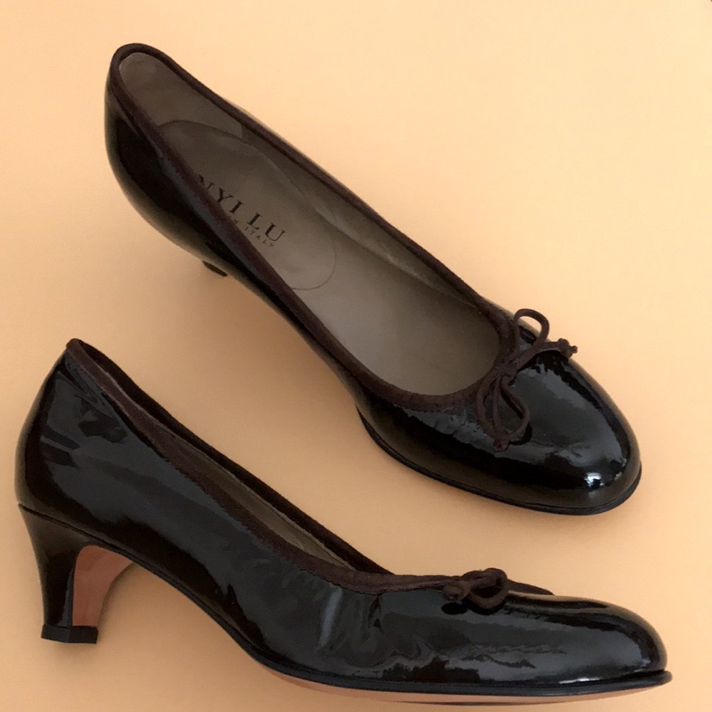 Anyi Lu handmade luxury Italian patent heels +bows